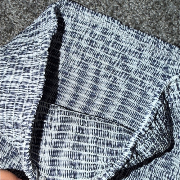 Gingham Off-Shoulder Ruffle Top - Picture 3 of 3